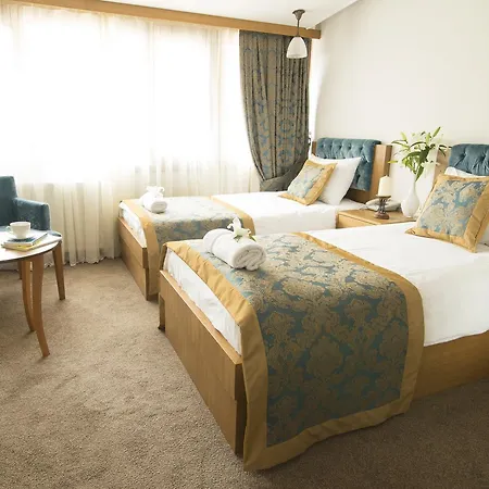 Hotel apartamentowy Cumbali 2*