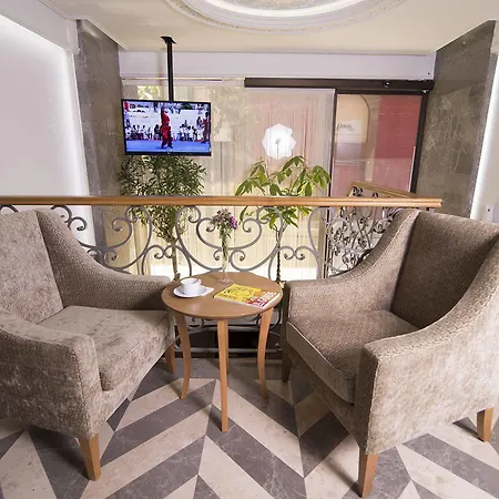 Cumbali Hotel apartamentowy 2*