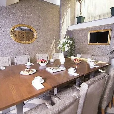 Appart hôtel Cumbali 2*