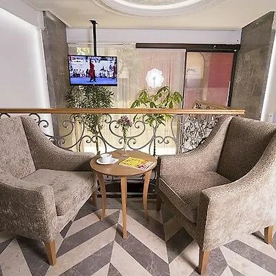 Cumbali Aparthotel